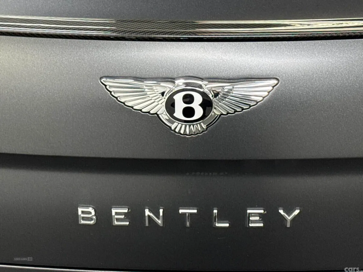 Bentley Flying Spur Saloon, Electric, 2025, Grey
