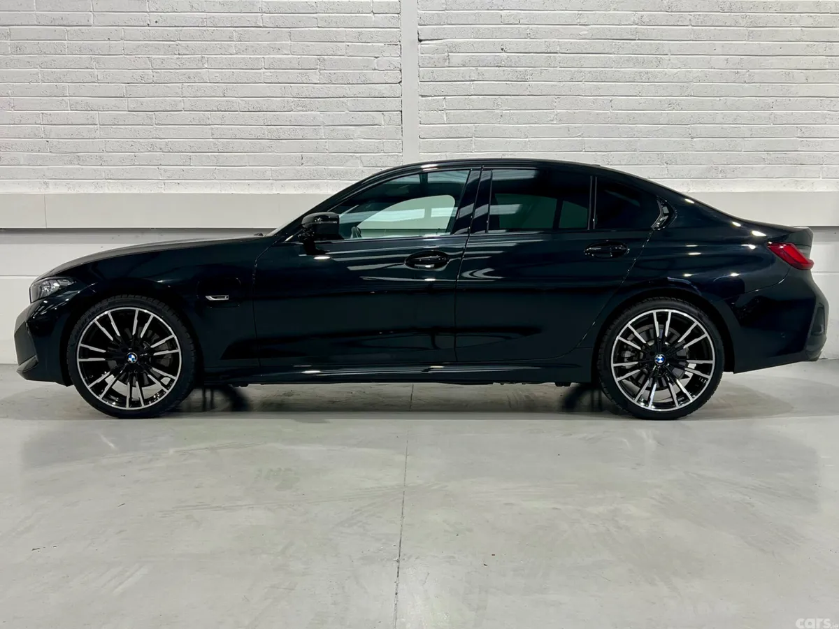 BMW 3-Series Saloon, Petrol Plug-in Hybrid, 2023, Black