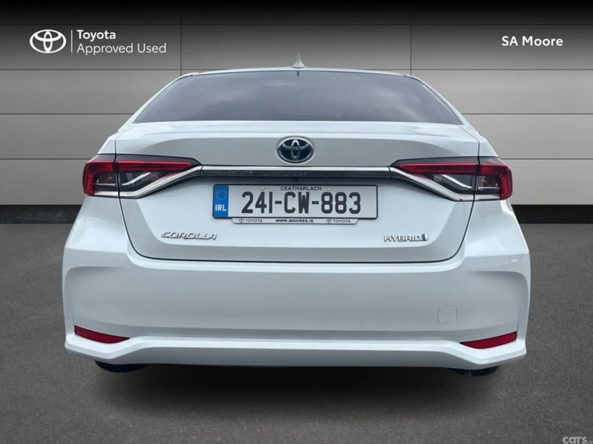 Toyota Corolla Saloon, Petrol Hybrid, 2024, White