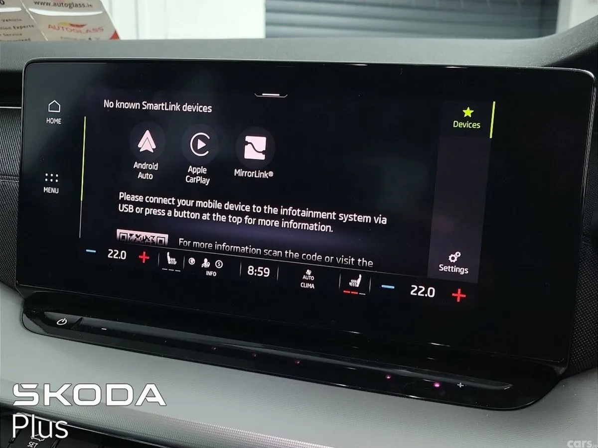Skoda Octavia Saloon, Petrol, 2023, Blue