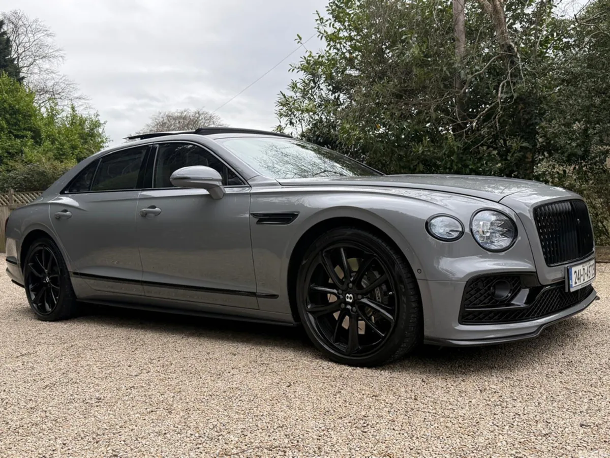 Bentley Flying Spur Saloon, Petrol Plug-in Hybrid, 2024, Grey