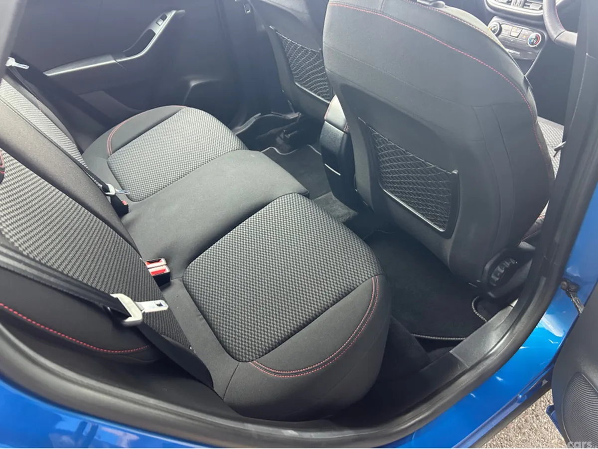 Ford Puma MPV, Petrol Hybrid, 2024, Blue