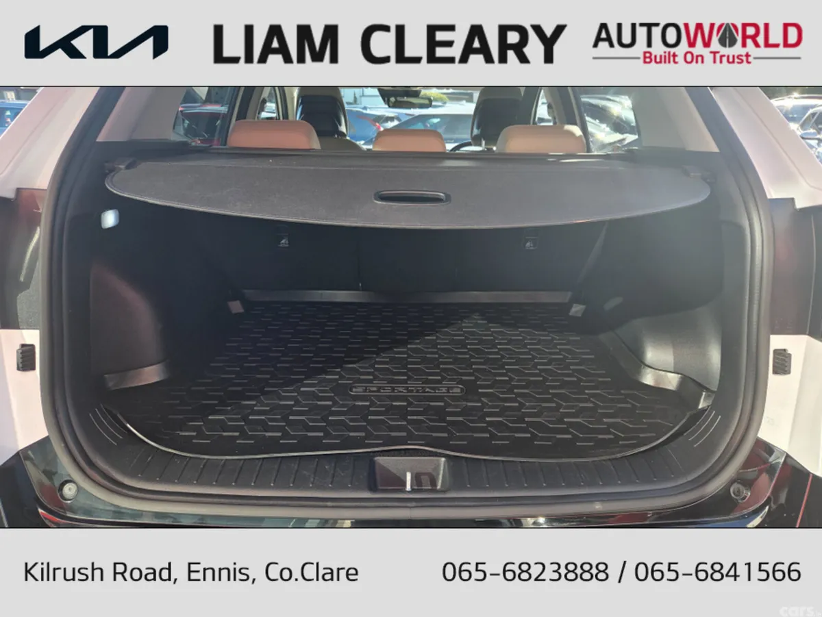 Kia Sportage MPV, Diesel, 2022, White