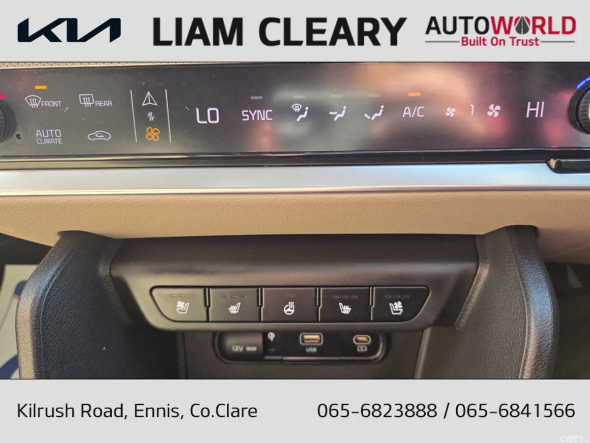 Kia Sportage MPV, Diesel, 2022, White