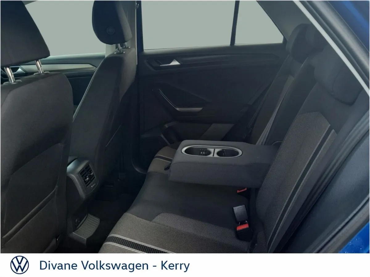 Volkswagen T-Roc SUV, Diesel, 2020, Blue