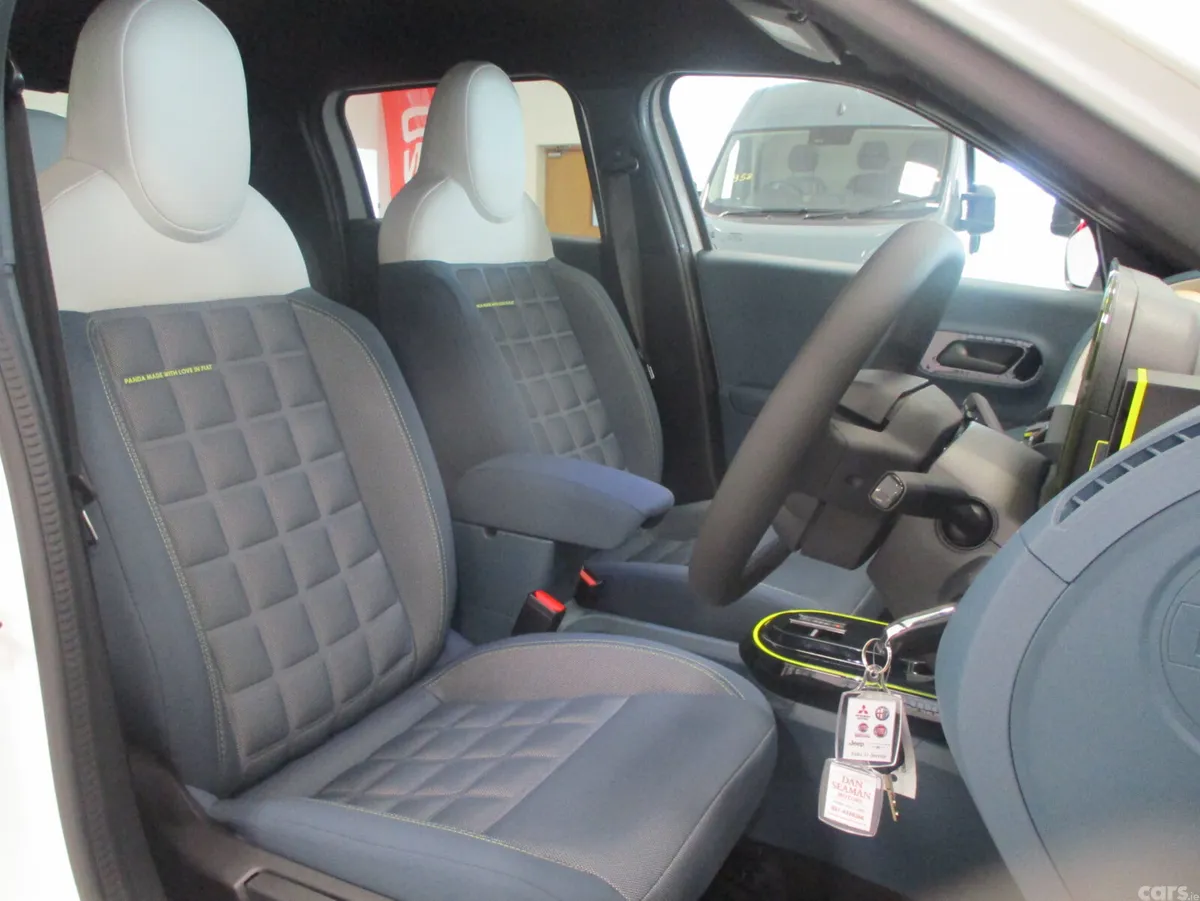 Fiat Grande Panda Hatchback, Petrol Hybrid, 2026, White