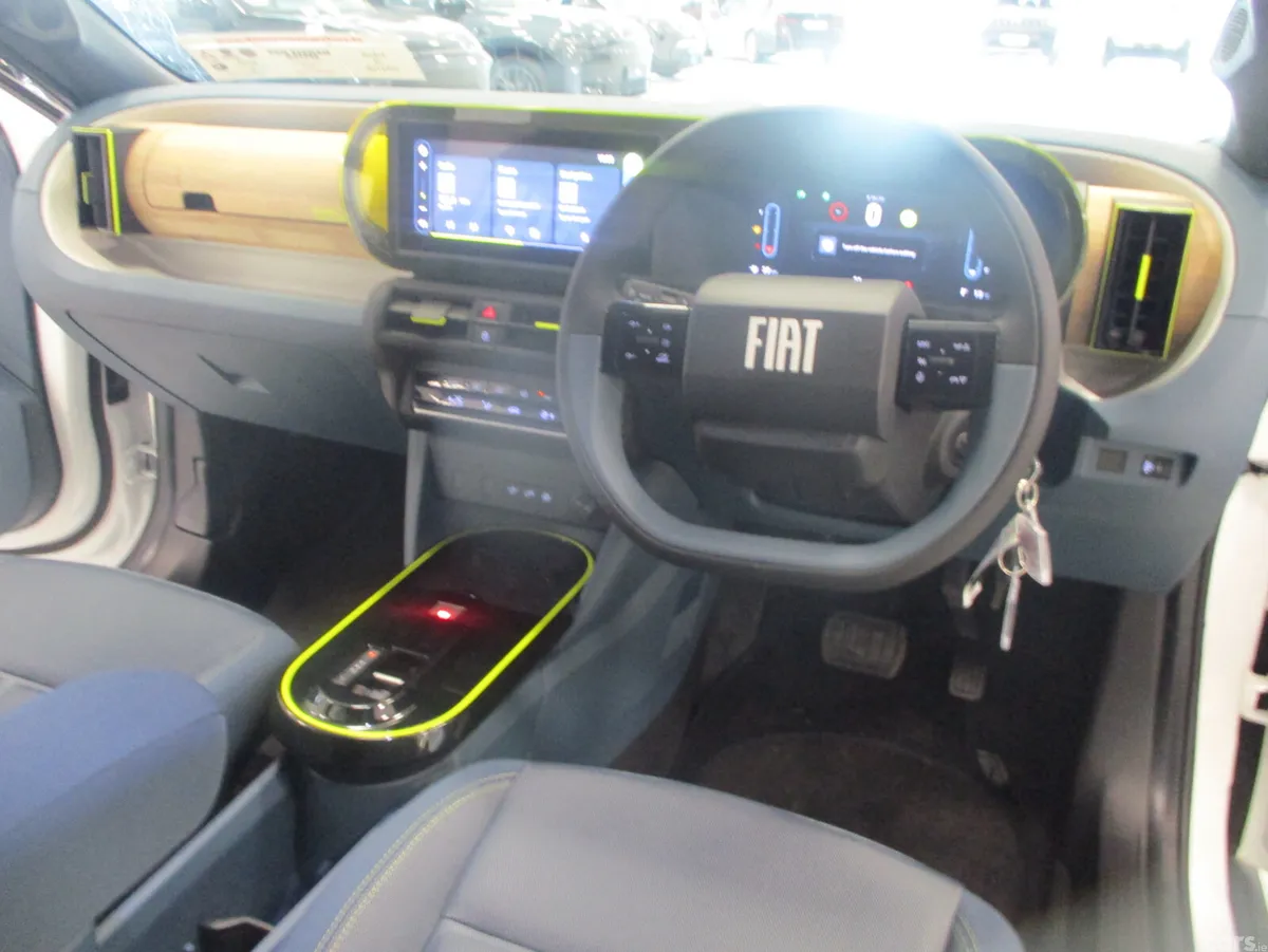 Fiat Grande Panda Hatchback, Petrol Hybrid, 2026, White