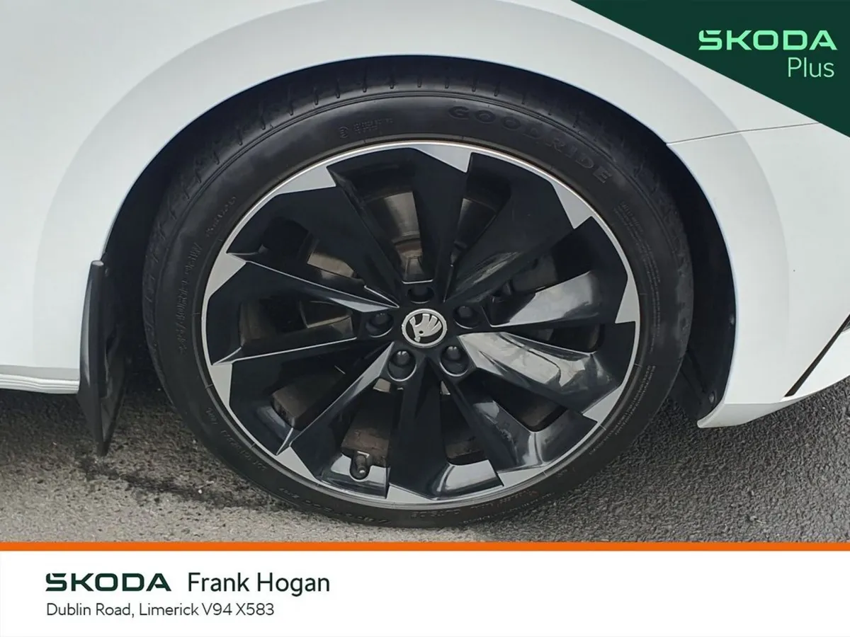Skoda Superb Saloon, Diesel, 2024, White