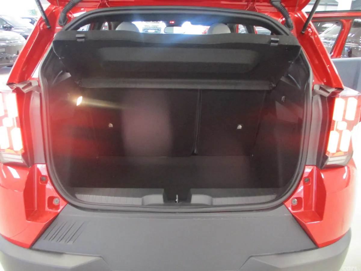 Fiat Grande Panda Hatchback, Petrol Hybrid, 2026, Red