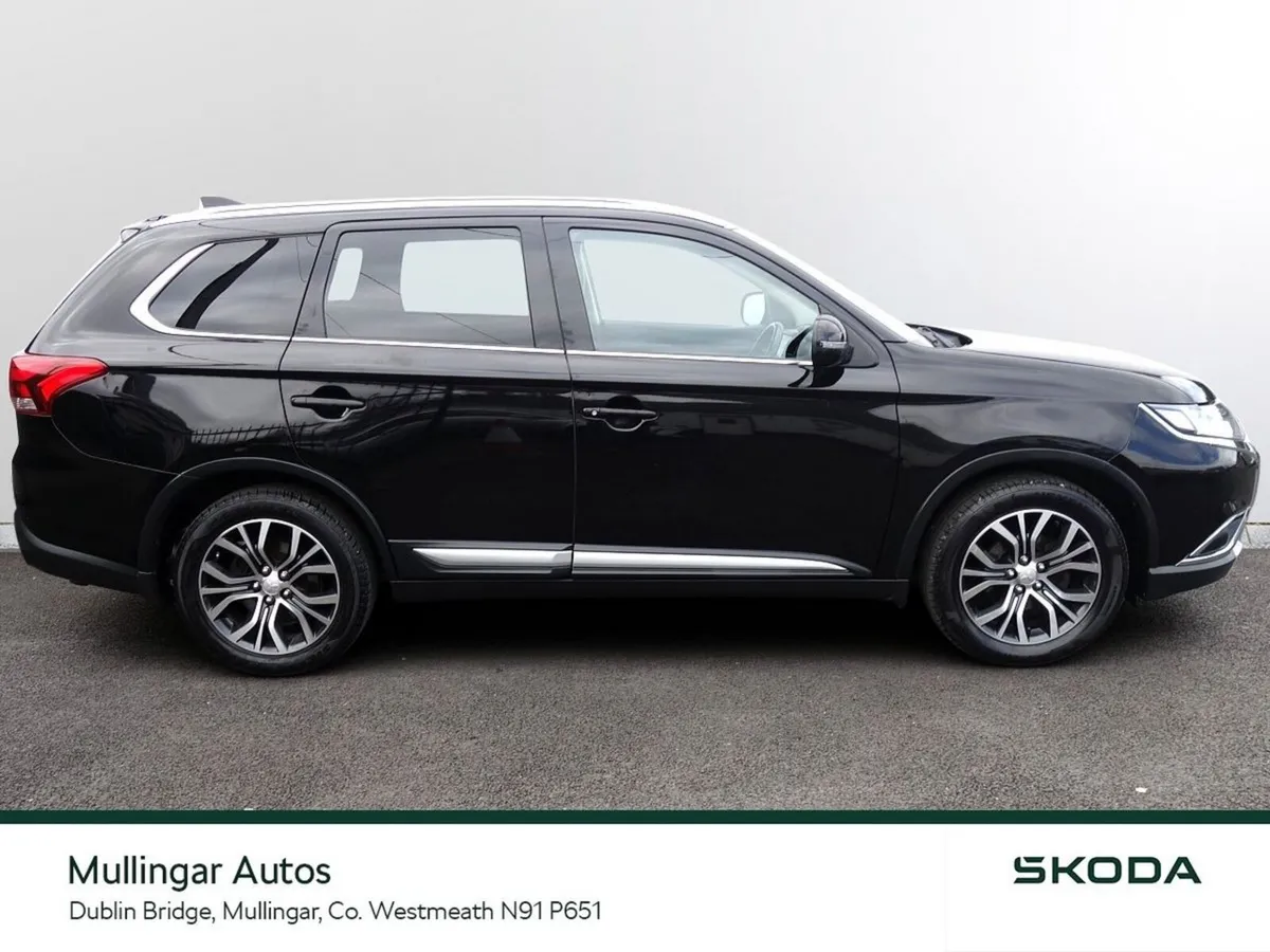 Mitsubishi Outlander SUV, Diesel, 2019, Black