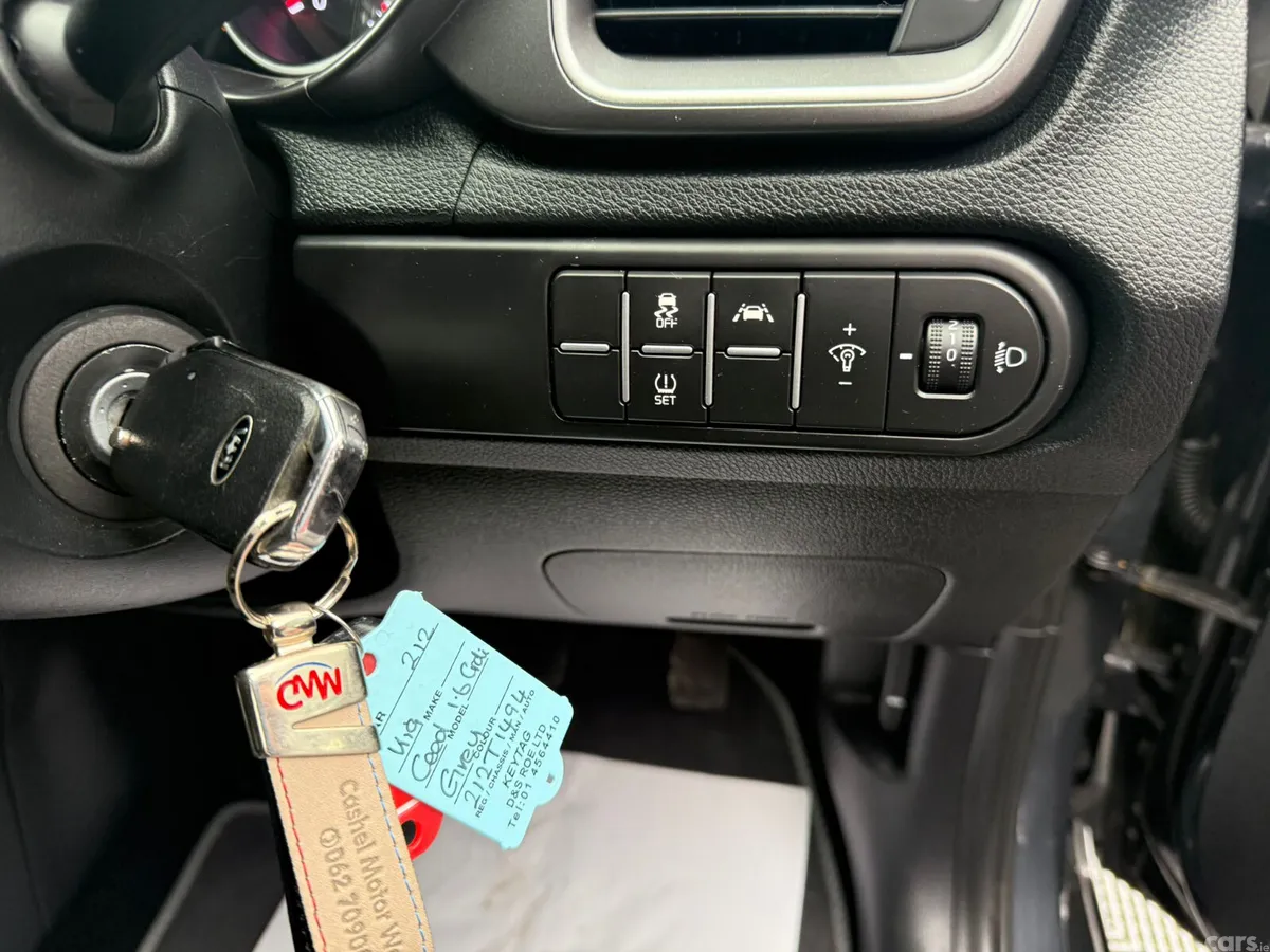 Kia Ceed Hatchback, Diesel Hybrid, 2021, Grey