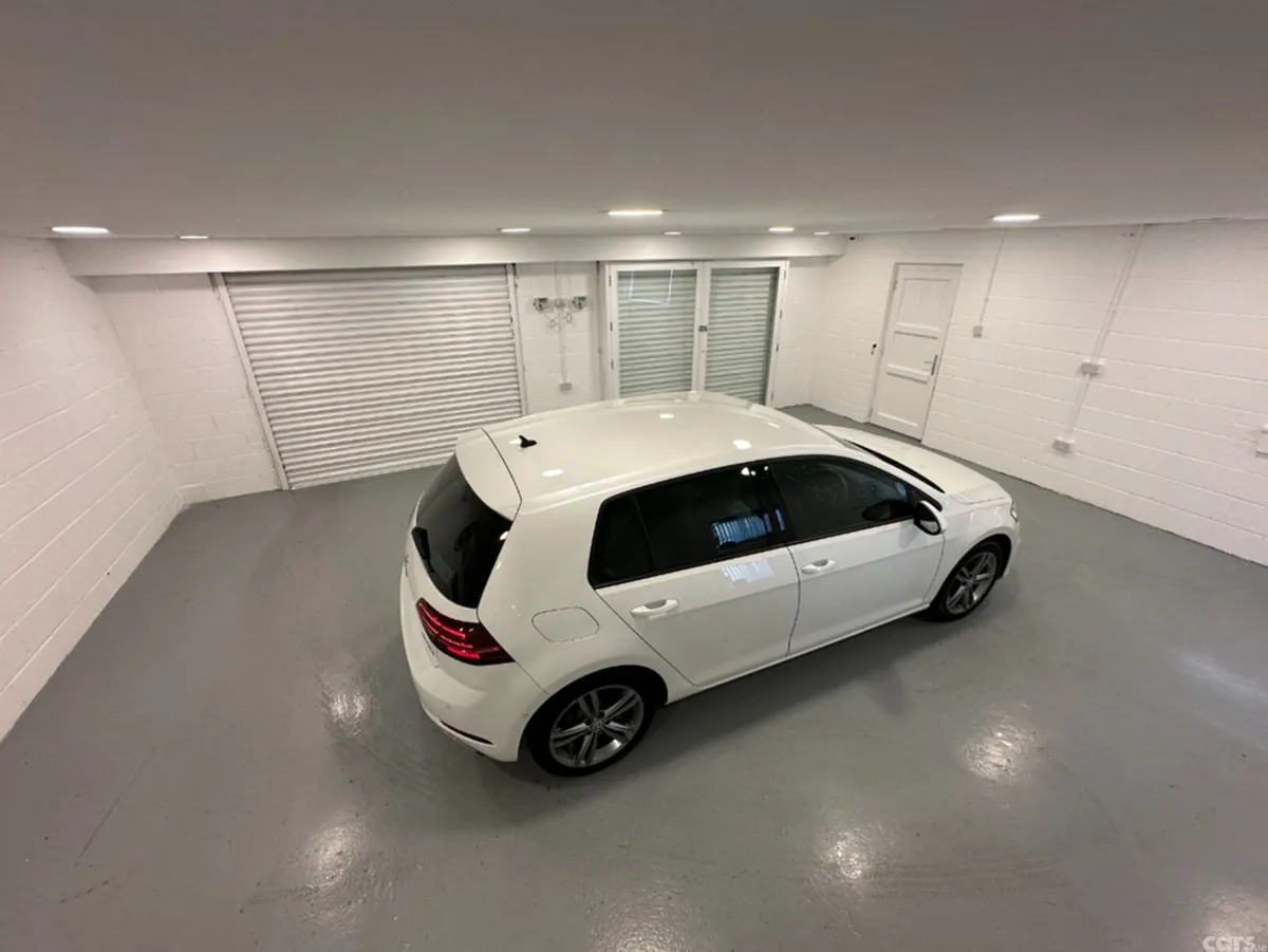 Volkswagen Golf Hatchback, Diesel, 2019, White