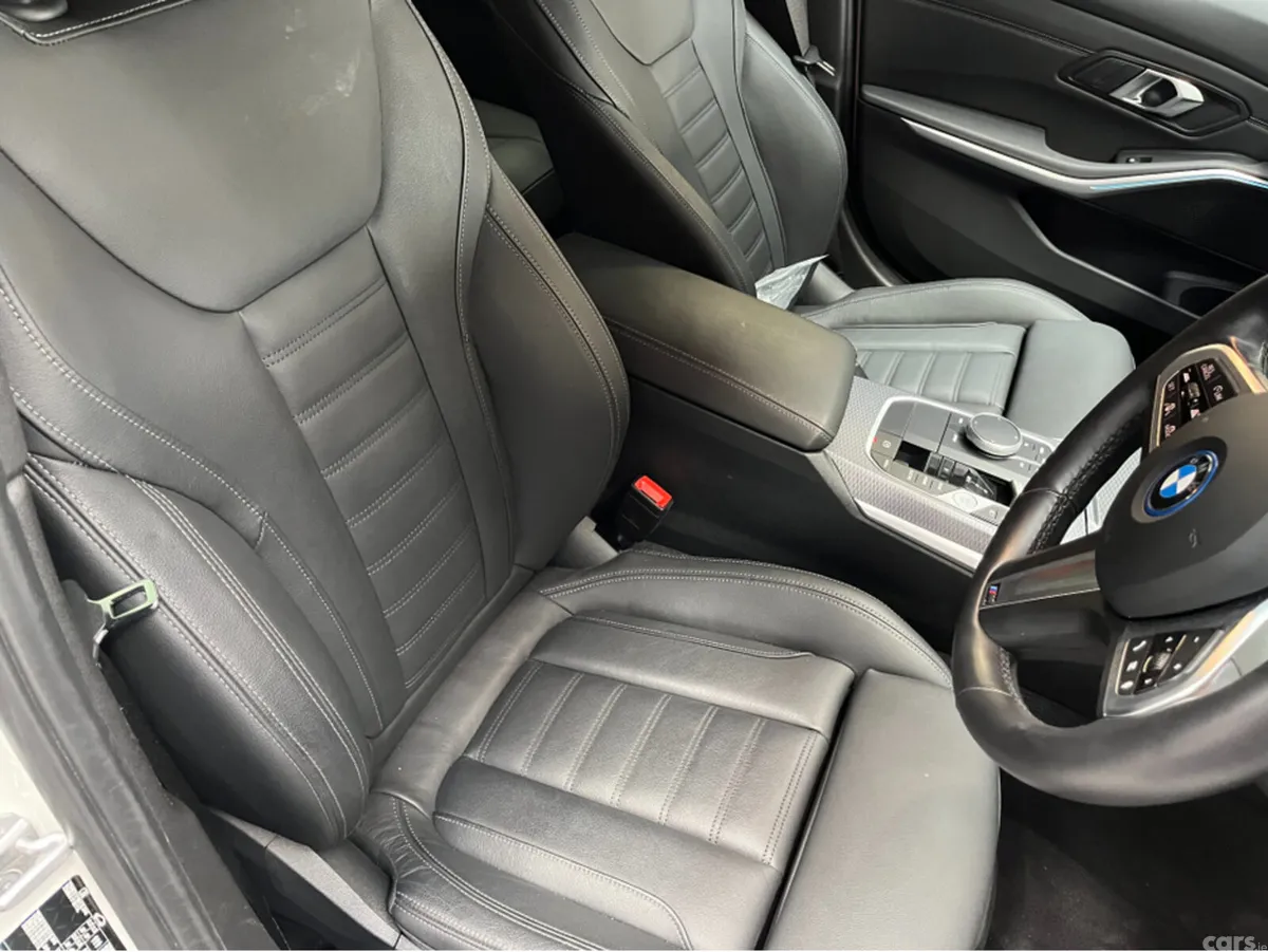BMW 3-Series Saloon, Petrol Plug-in Hybrid, 2024, White
