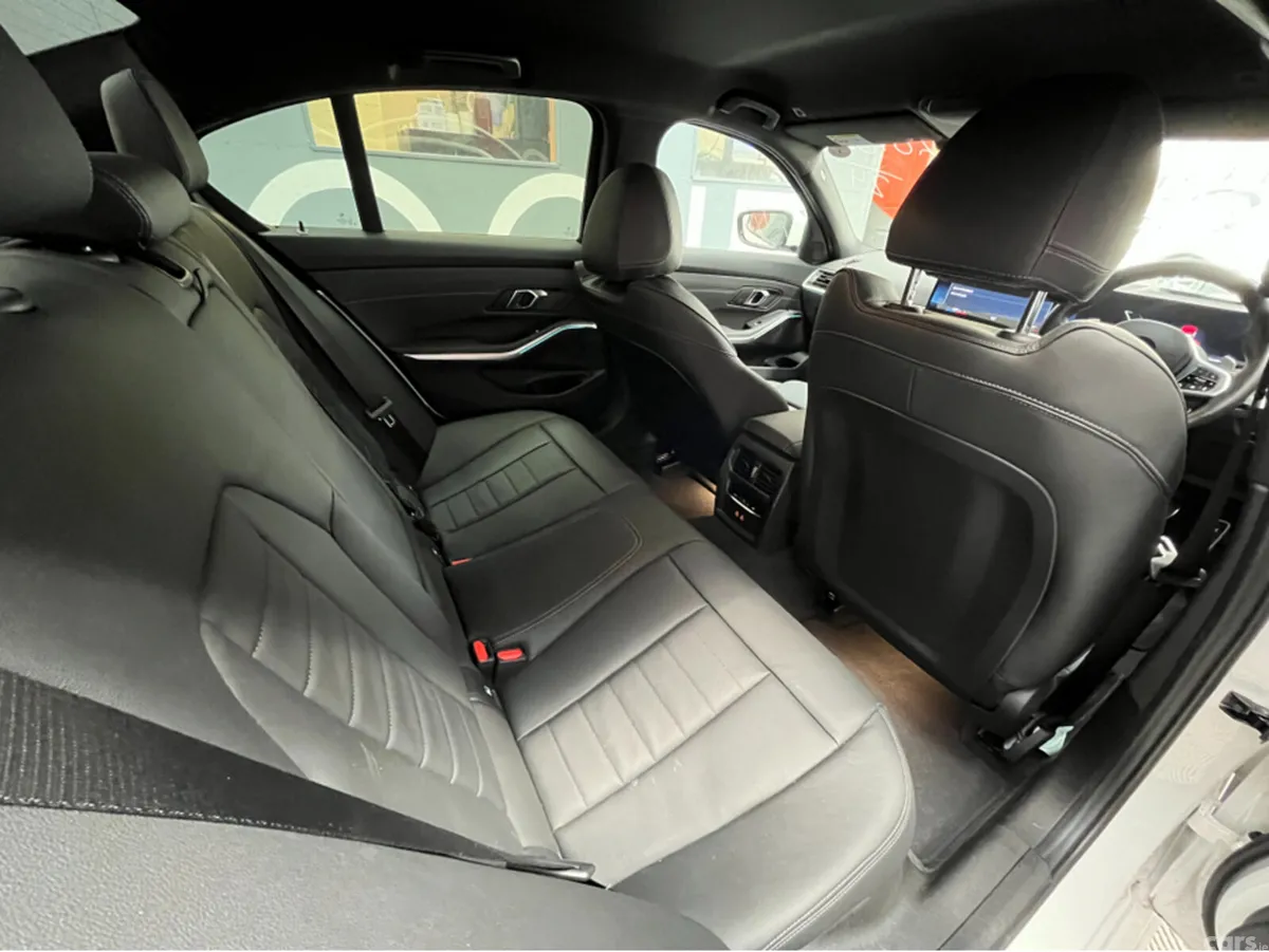 BMW 3-Series Saloon, Petrol Plug-in Hybrid, 2024, White
