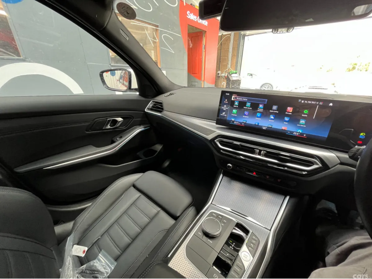 BMW 3-Series Saloon, Petrol Plug-in Hybrid, 2024, White