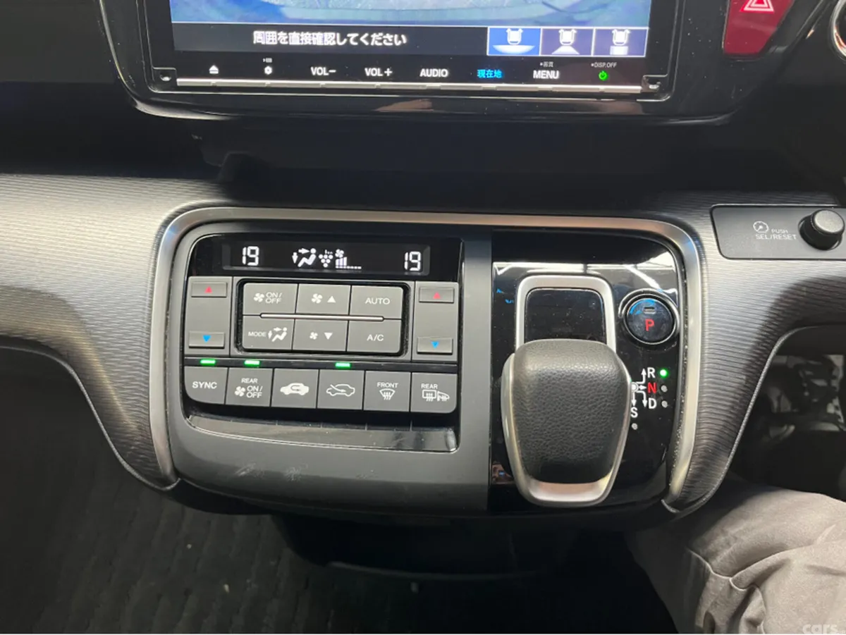 Honda Stepwagon MPV, Petrol Hybrid, 2018, Black