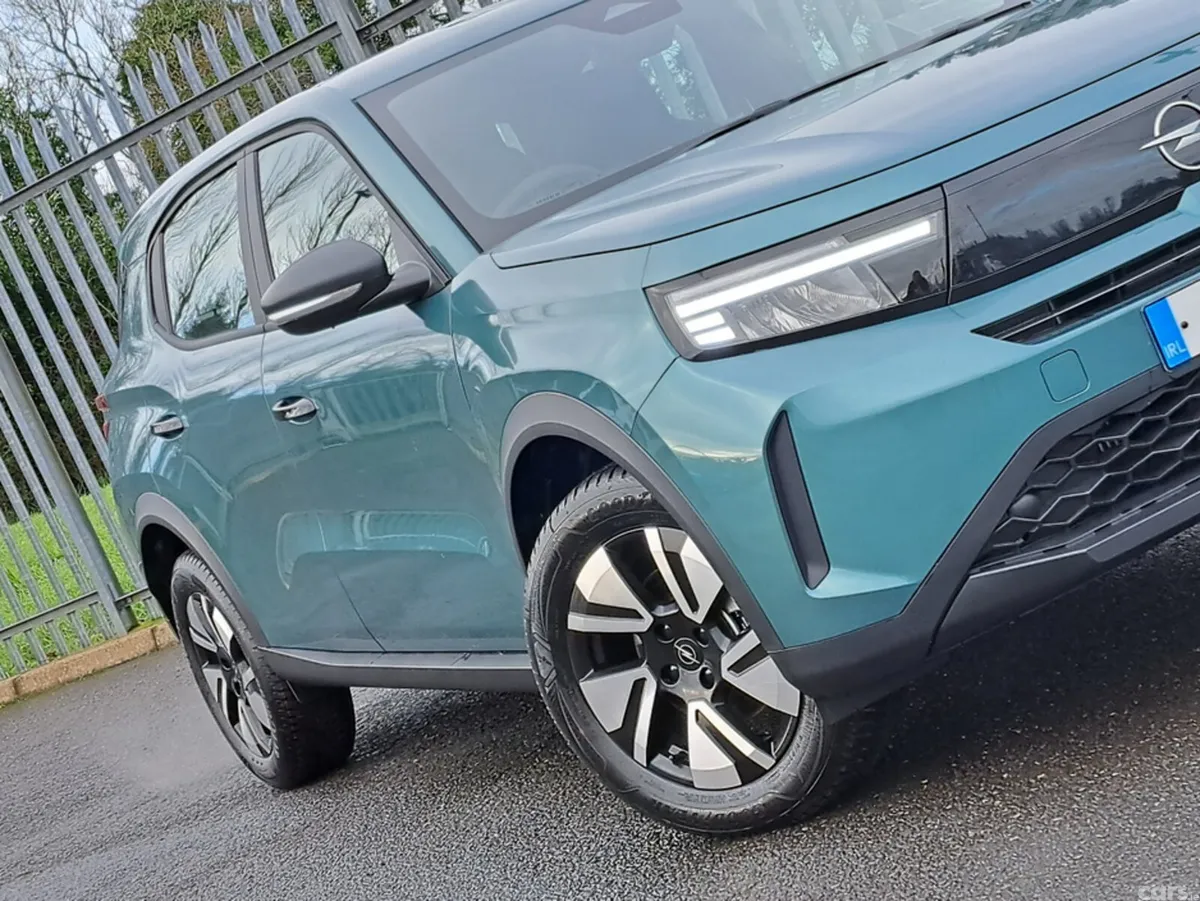 Opel Frontera MPV, Petrol Hybrid, 2026, Green