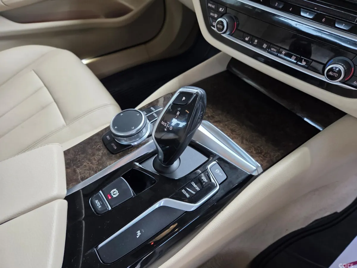 BMW 5-Series Saloon, Diesel, 2018, Grey