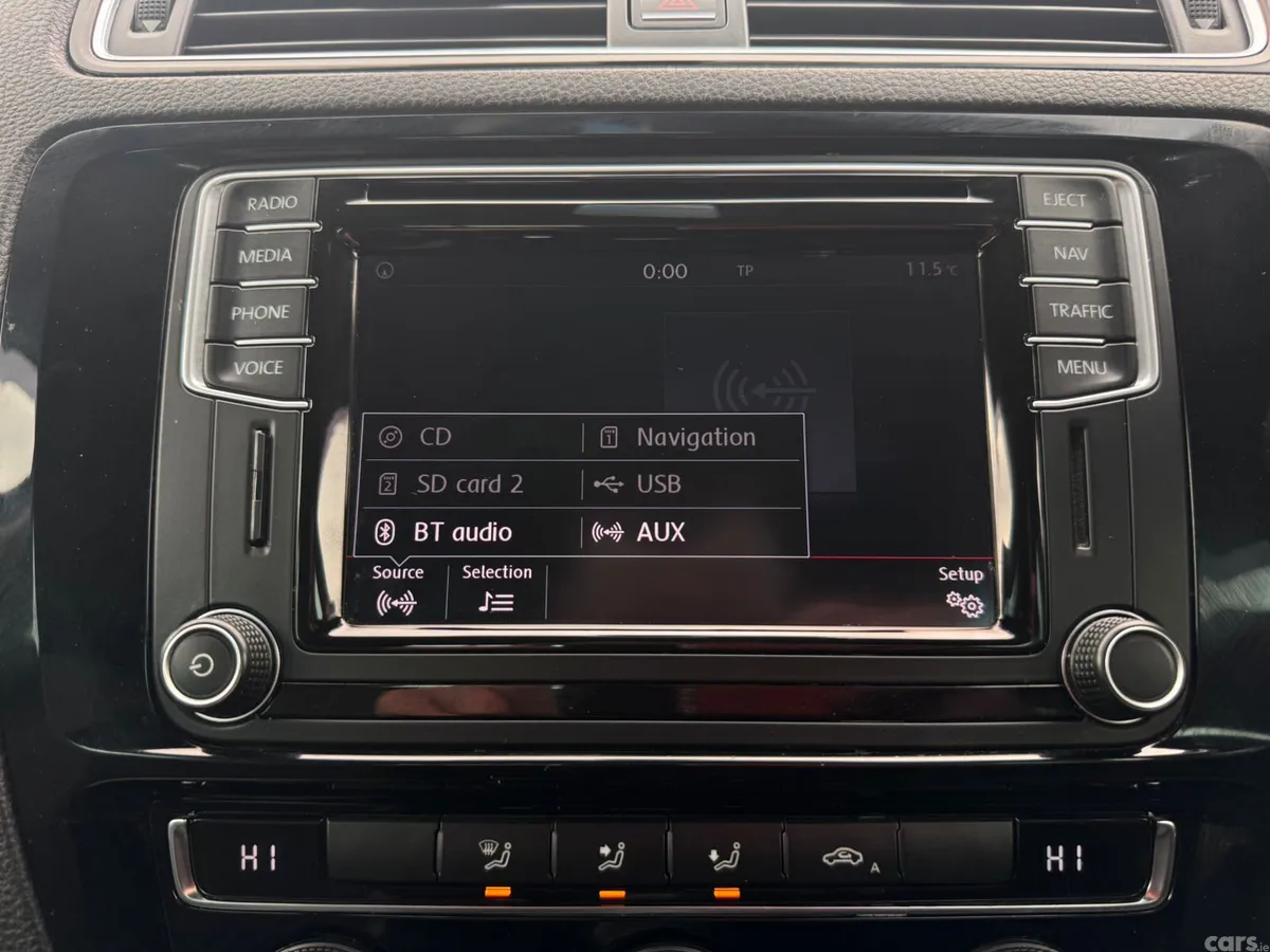 Volkswagen Jetta Saloon, Diesel, 2017, Grey
