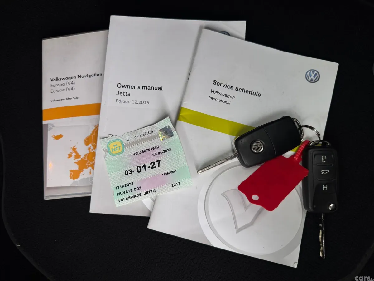 Volkswagen Jetta Saloon, Diesel, 2017, Grey