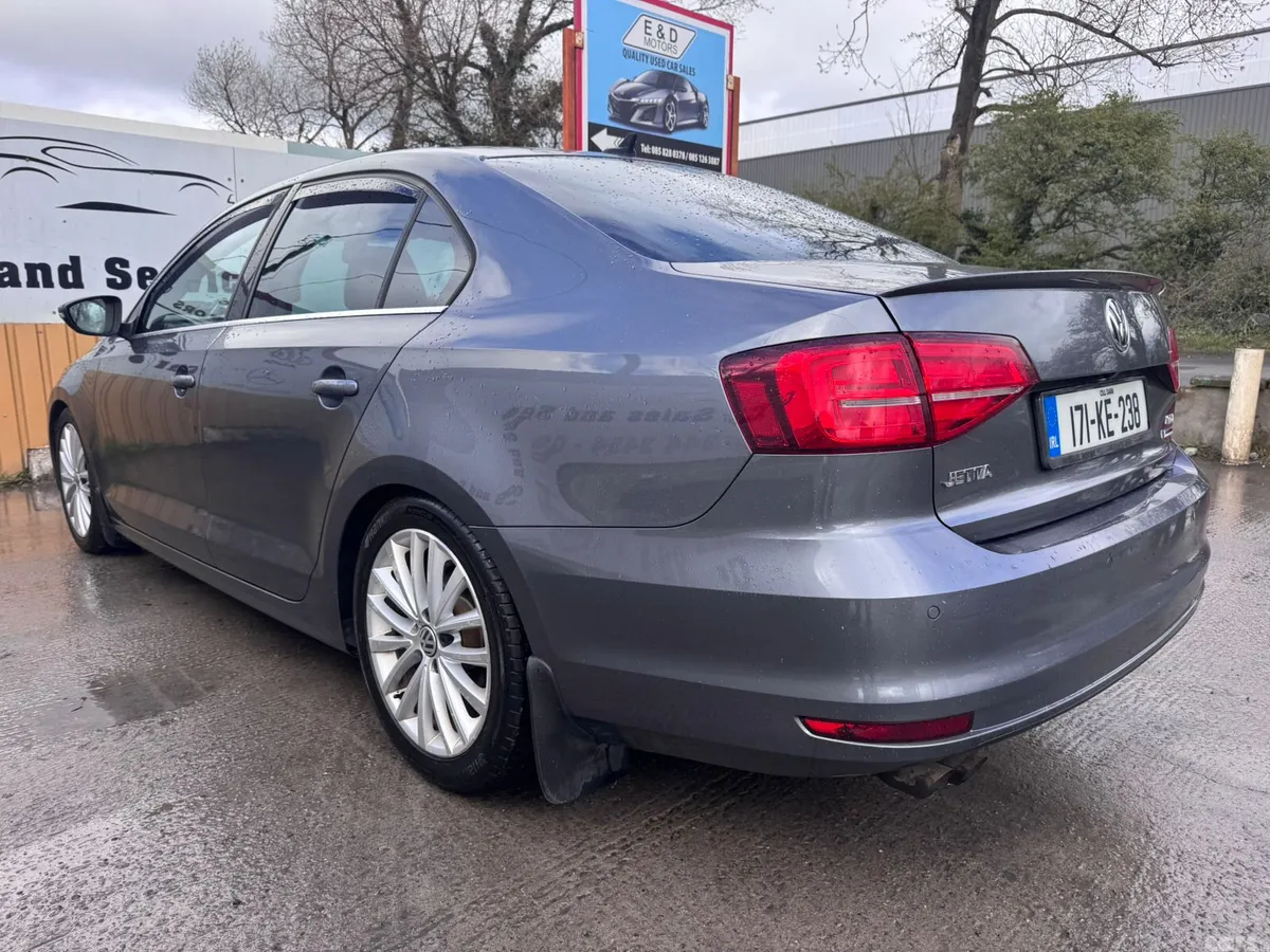 Volkswagen Jetta Saloon, Diesel, 2017, Grey
