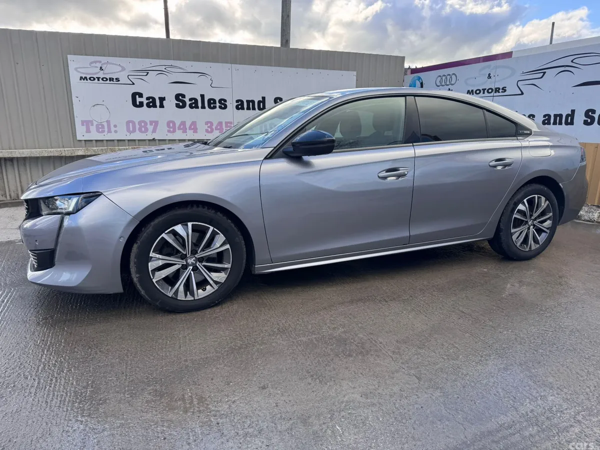 Peugeot 508 Hatchback, Petrol Plug-in Hybrid, 2022, Grey