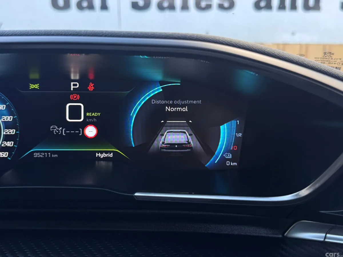 Peugeot 508 Hatchback, Petrol Plug-in Hybrid, 2022, Grey