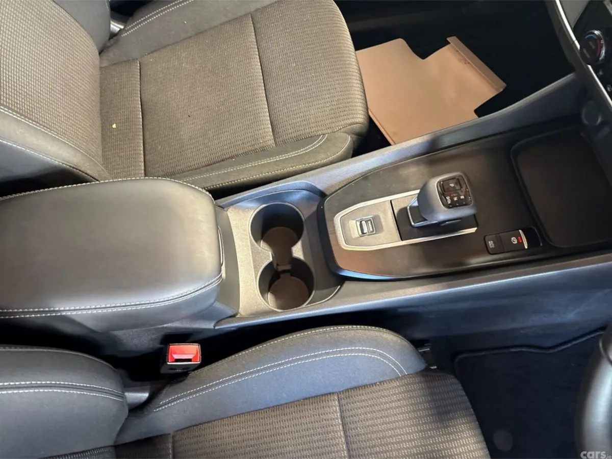 Nissan Qashqai MPV, Petrol, 2024, White