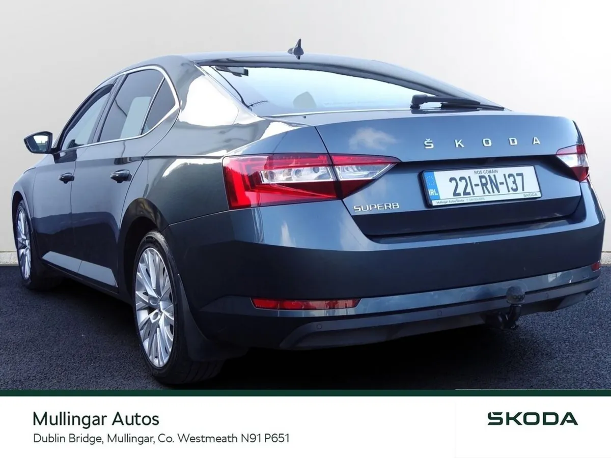 Skoda Superb Saloon, Diesel, 2022, Grey
