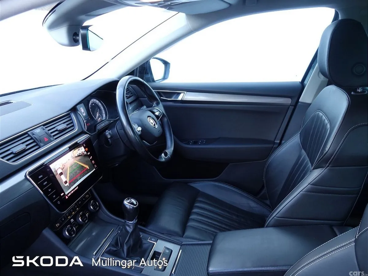 Skoda Superb Saloon, Diesel, 2022, Grey