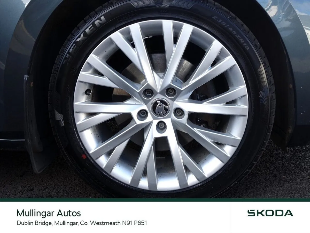 Skoda Superb Saloon, Diesel, 2022, Grey
