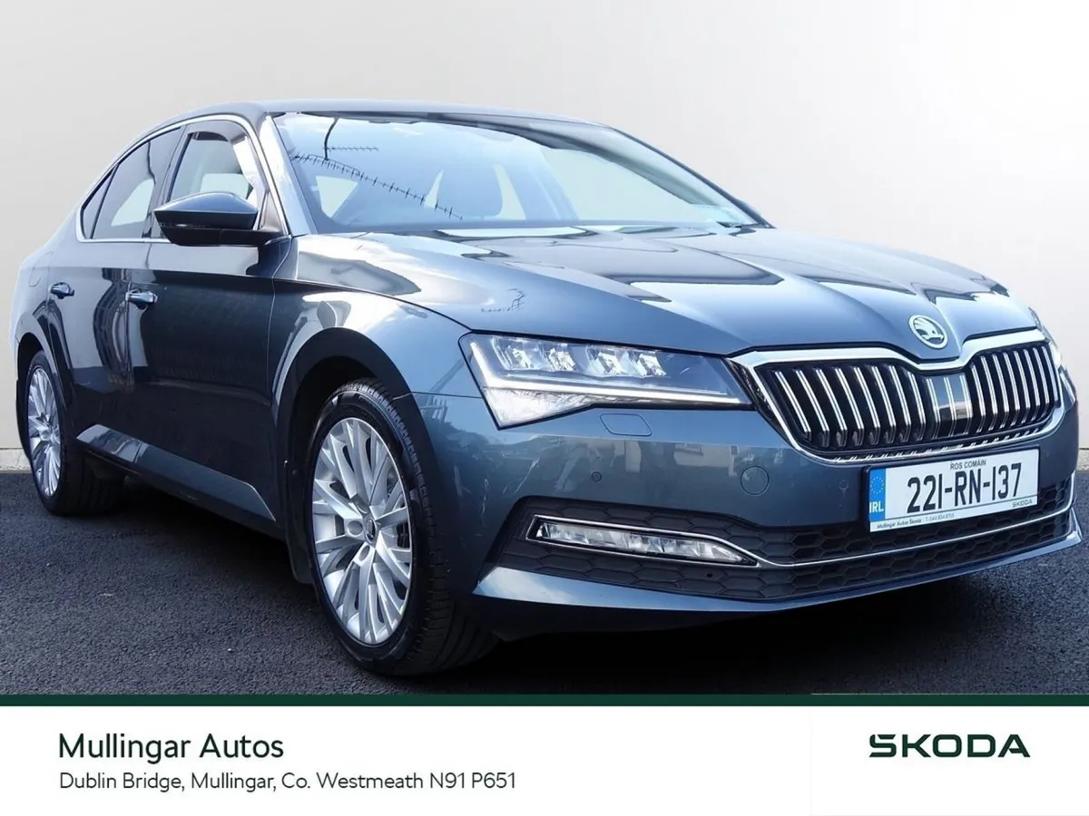 Skoda Superb Saloon, Diesel, 2022, Grey