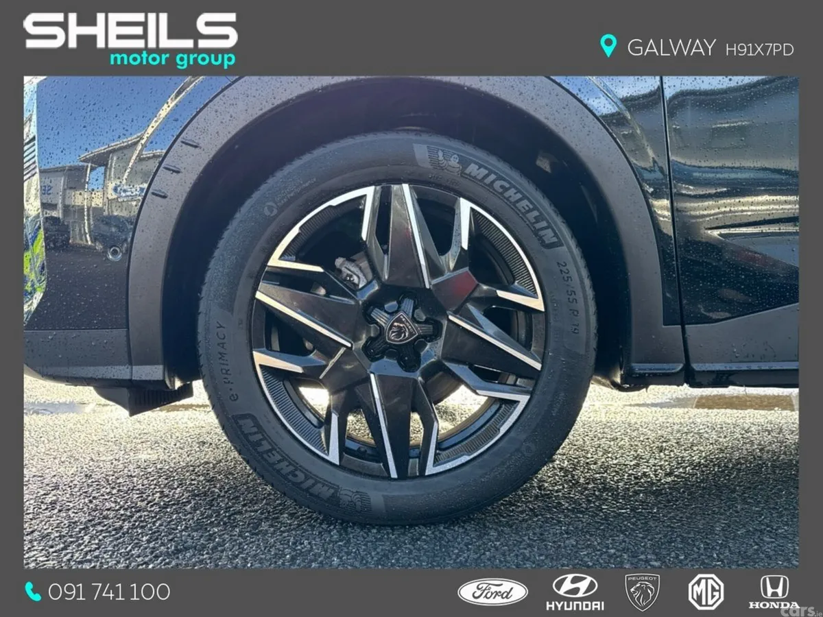Peugeot 3008 MPV, Petrol Hybrid, 2025, Black