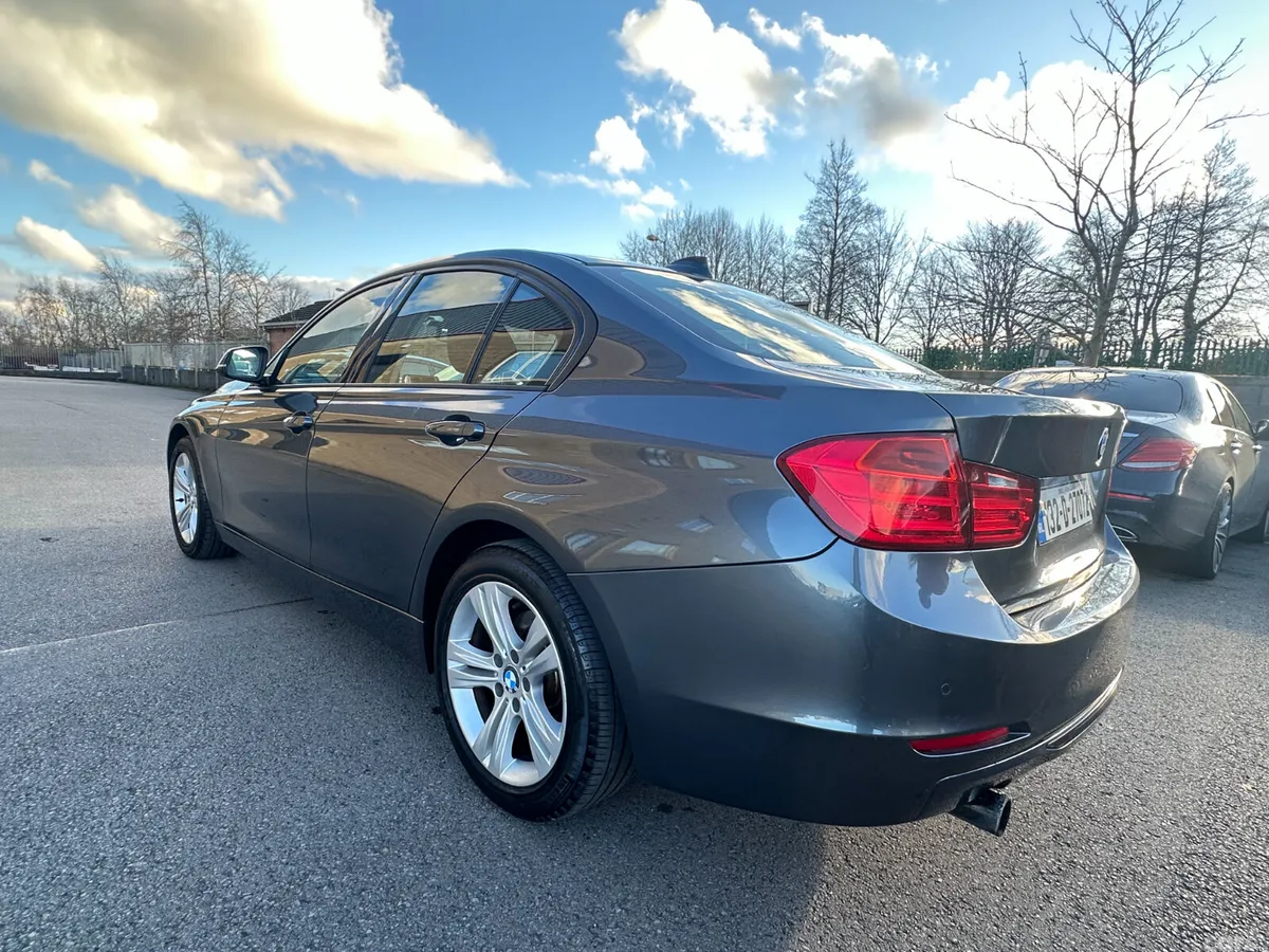 BMW 3-Series Saloon, Petrol, 2013, Grey