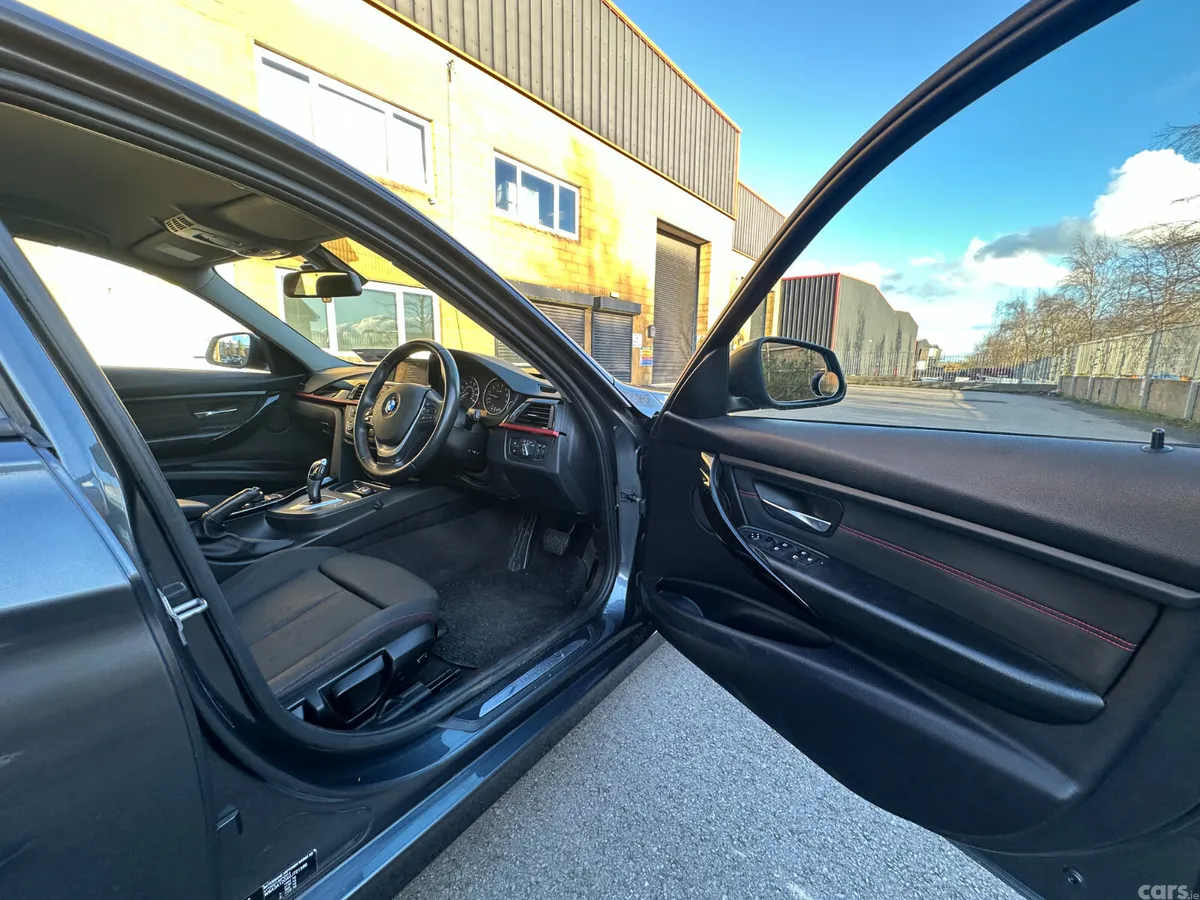 BMW 3-Series Saloon, Petrol, 2013, Grey