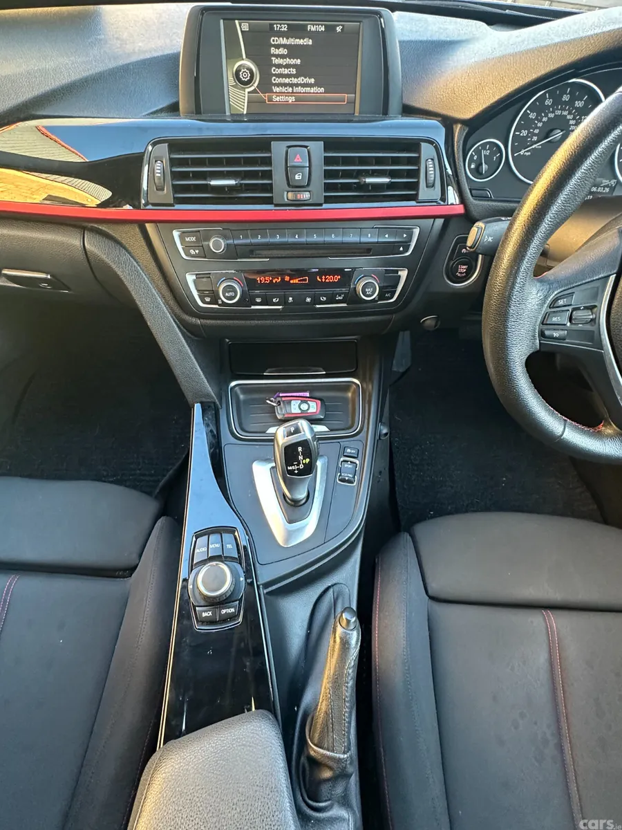 BMW 3-Series Saloon, Petrol, 2013, Grey
