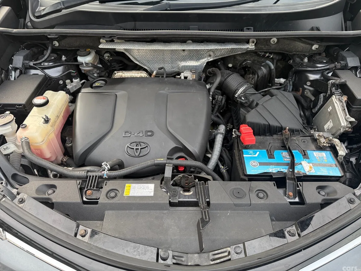 Toyota RAV4 SUV, Diesel, 2016, Grey
