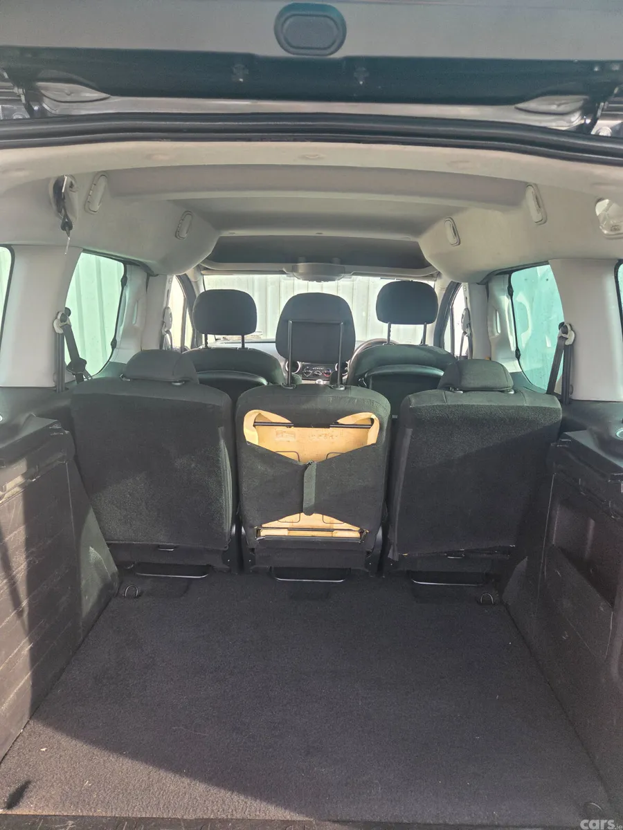 Peugeot Partner Tepee Estate, Diesel, 2018, Grey