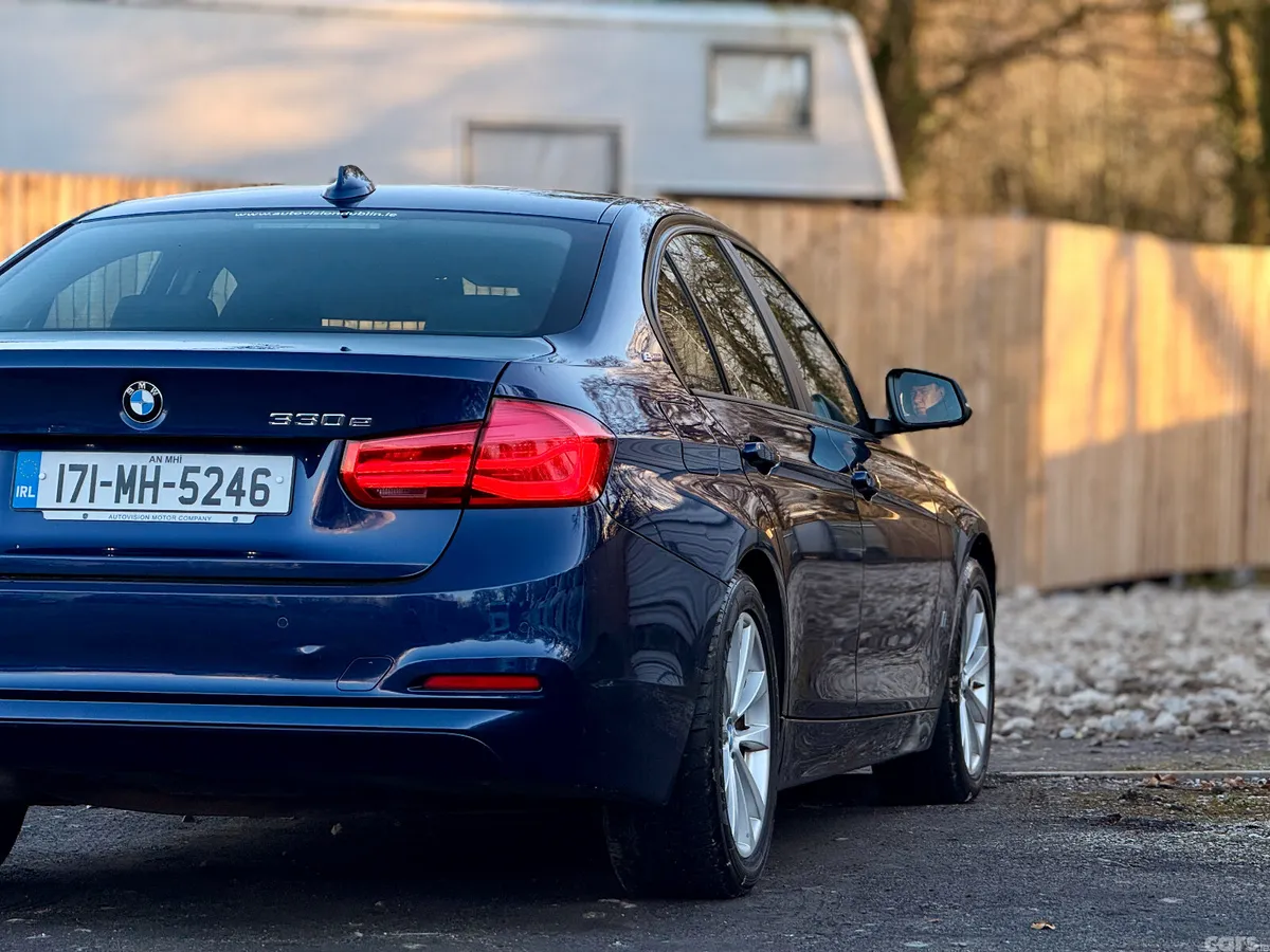 BMW 3-Series Saloon, Petrol Plug-in Hybrid, 2017, Blue