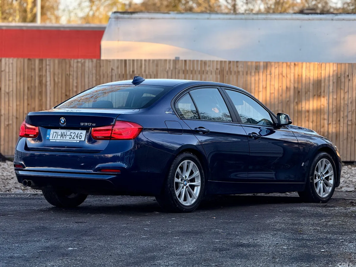 BMW 3-Series Saloon, Petrol Plug-in Hybrid, 2017, Blue