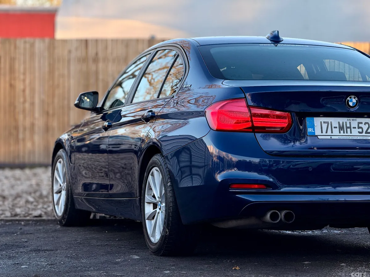 BMW 3-Series Saloon, Petrol Plug-in Hybrid, 2017, Blue
