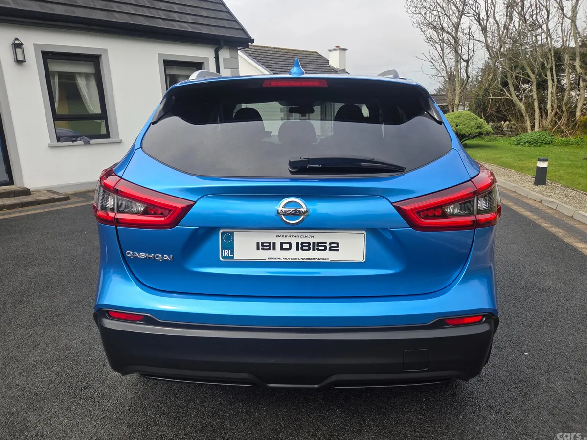 Nissan Qashqai MPV, Diesel, 2019, Blue