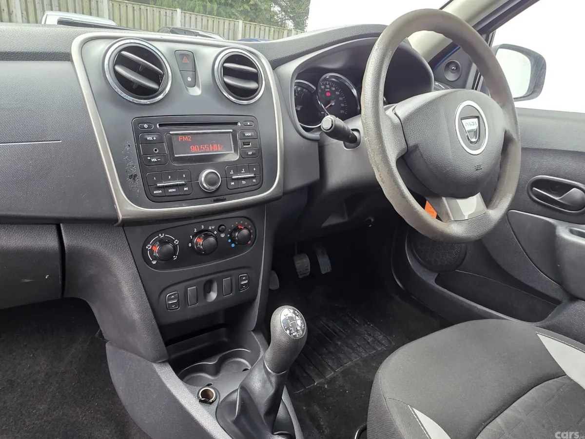 Dacia Sandero Stepway Hatchback, Diesel, 2015, Blue