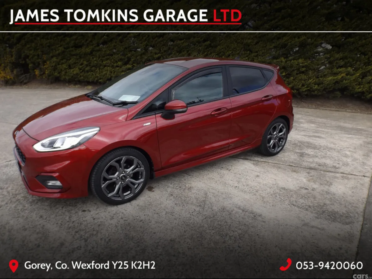 Ford Fiesta Hatchback, Petrol, 2020, Red