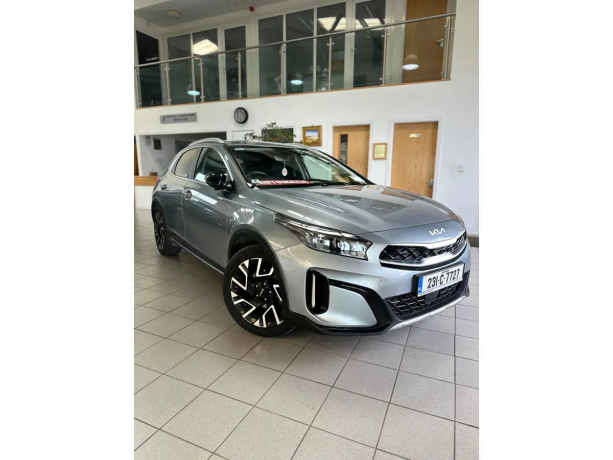 Kia XCeed Hatchback, Petrol Plug-in Hybrid, 2023, Grey