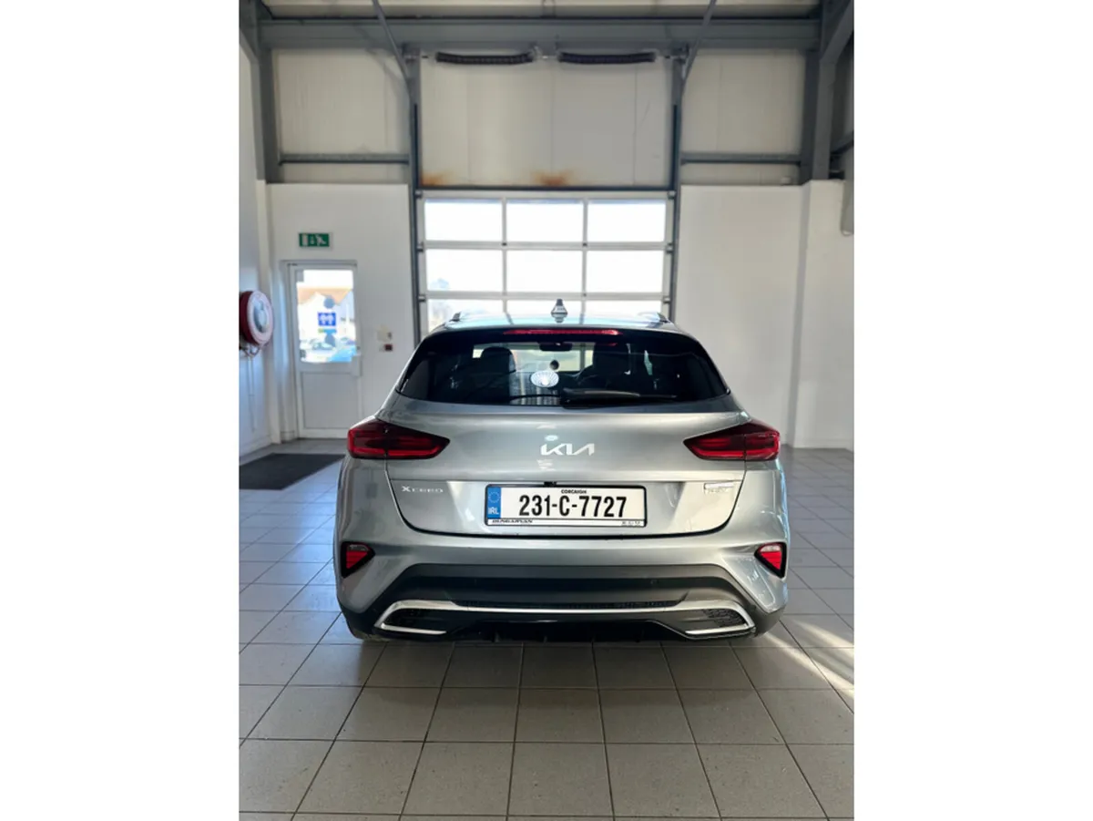 Kia XCeed Hatchback, Petrol Plug-in Hybrid, 2023, Grey