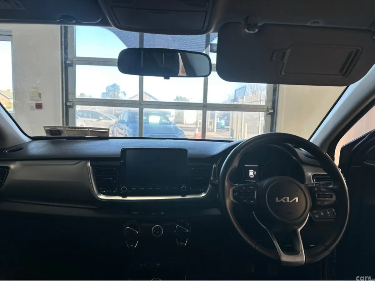 Kia Stonic SUV, Petrol, 2024, Blue