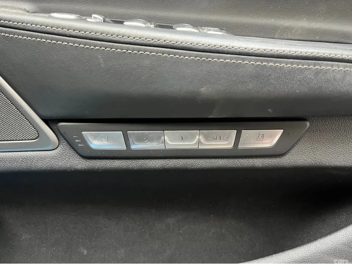 BMW 7-Series Saloon, Petrol Plug-in Hybrid, 2017, Black