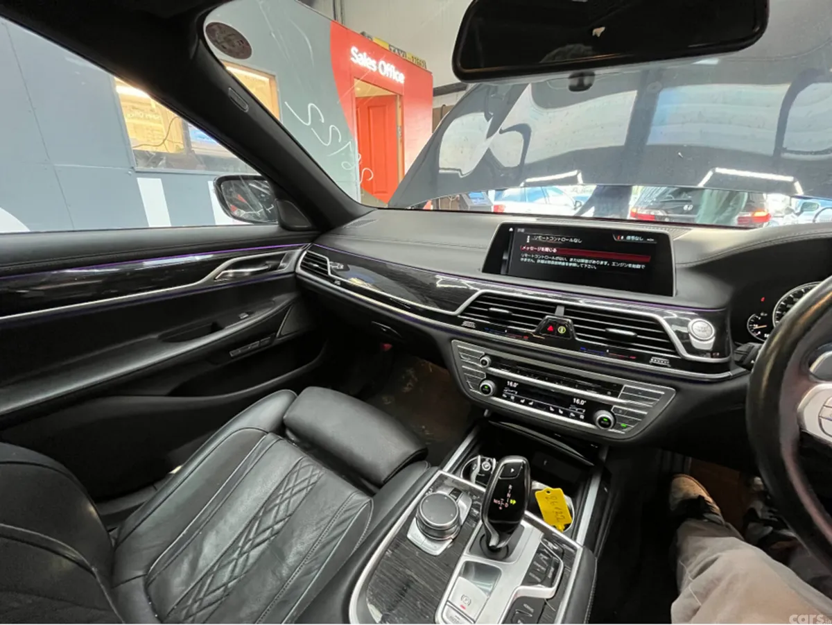 BMW 7-Series Saloon, Petrol Plug-in Hybrid, 2017, Black