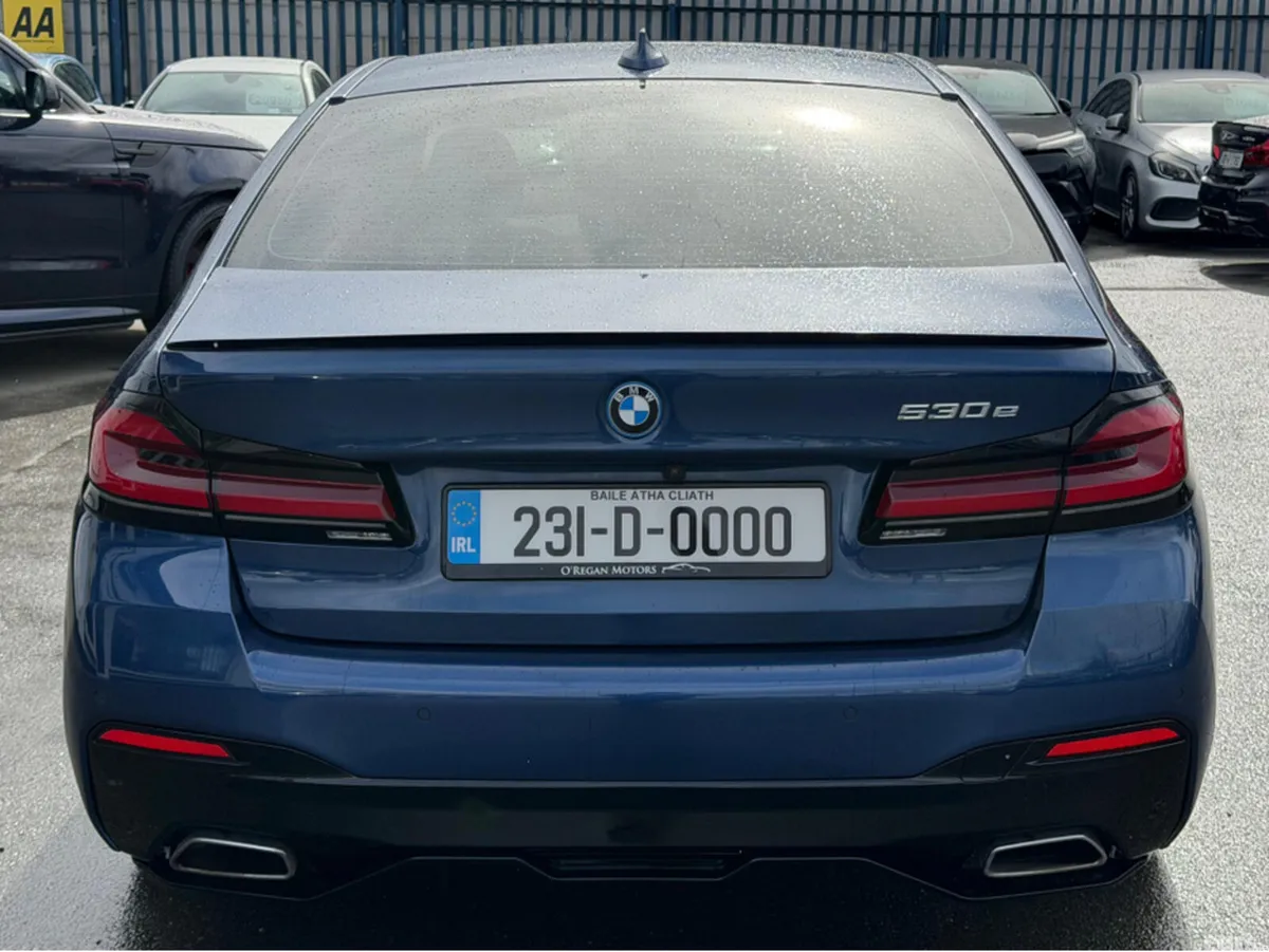 BMW 5-Series Saloon, Petrol Plug-in Hybrid, 2023, Blue
